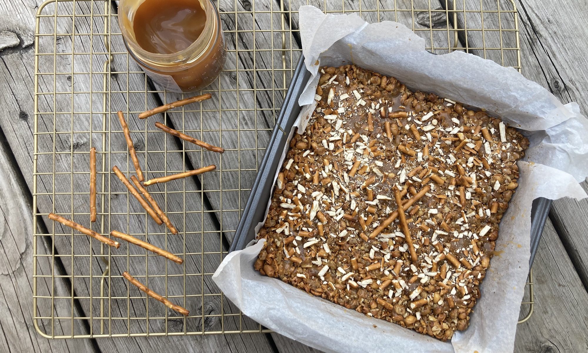 Recipe: Caramel Pretzel Protein Bars