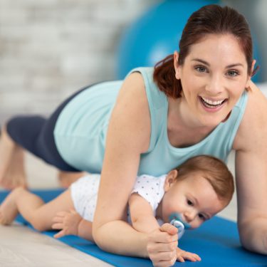 Comment gérer les besoins de votre bébé en s’entraînant ?